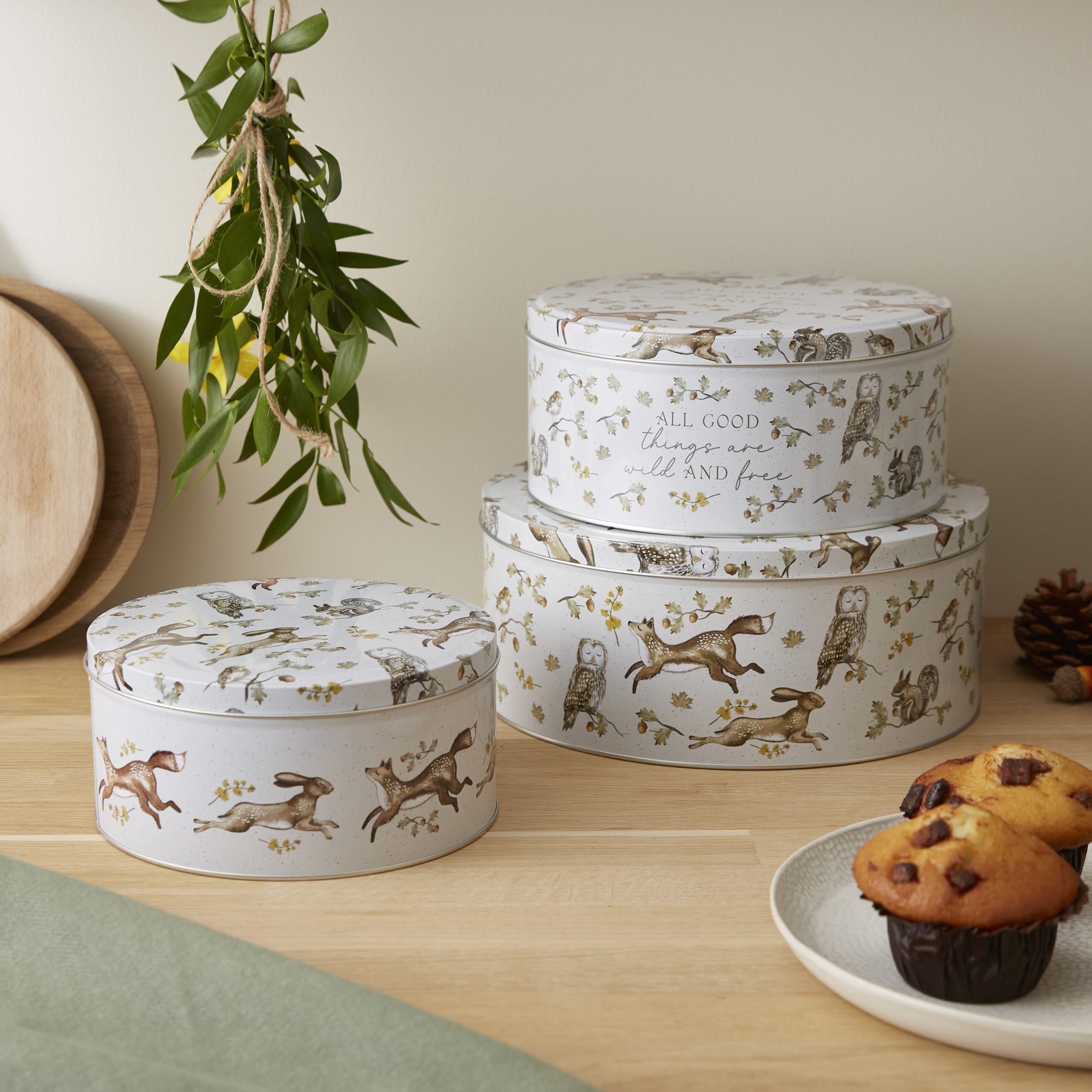 Cooksmart Forest Fable Set of 3 Round Cake Tins 2723 1 Cooksmart Forest Fable Set of 3 Round Cake Tins