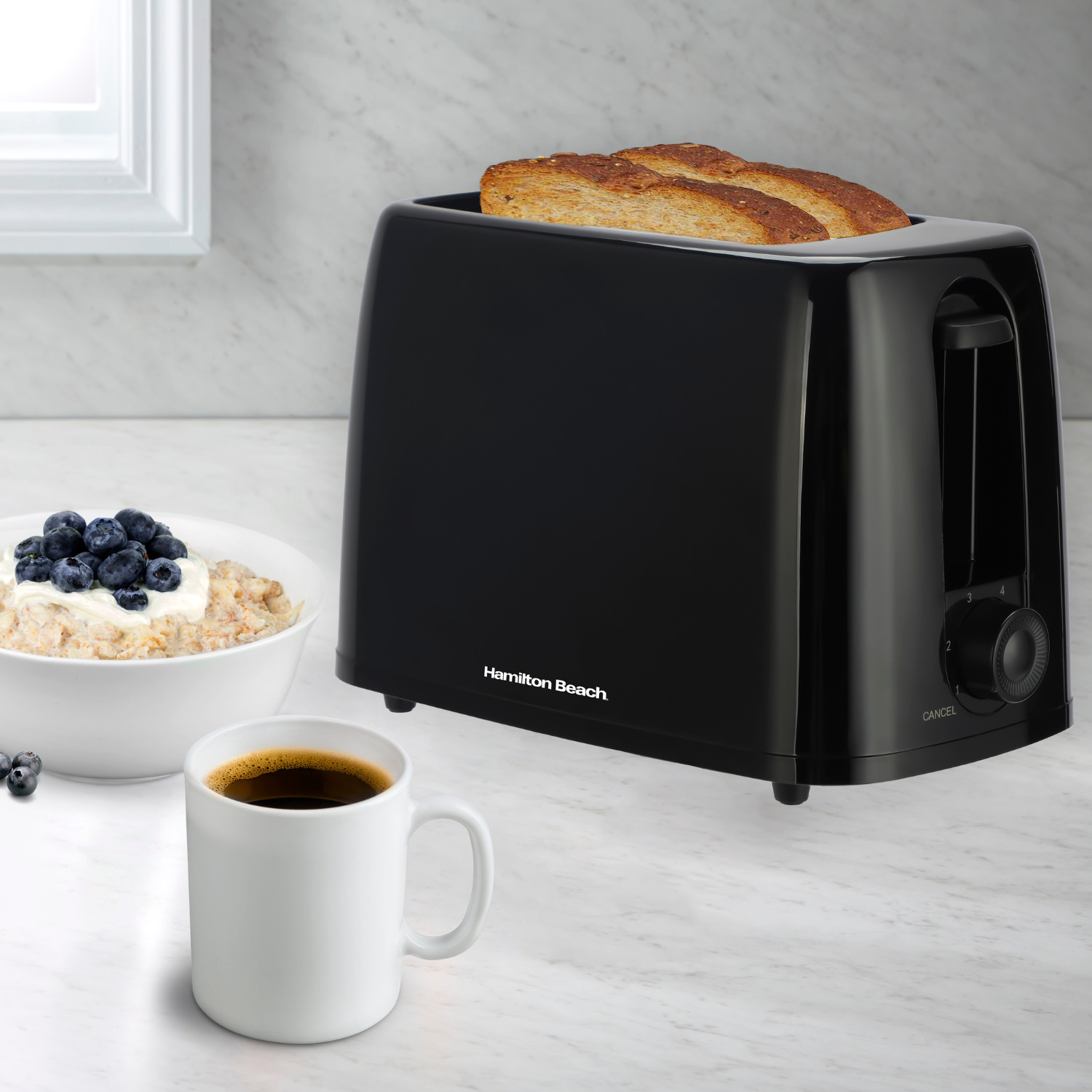HB1116B Hamilton Beach Essential Plastic 2 slice Toaster Black