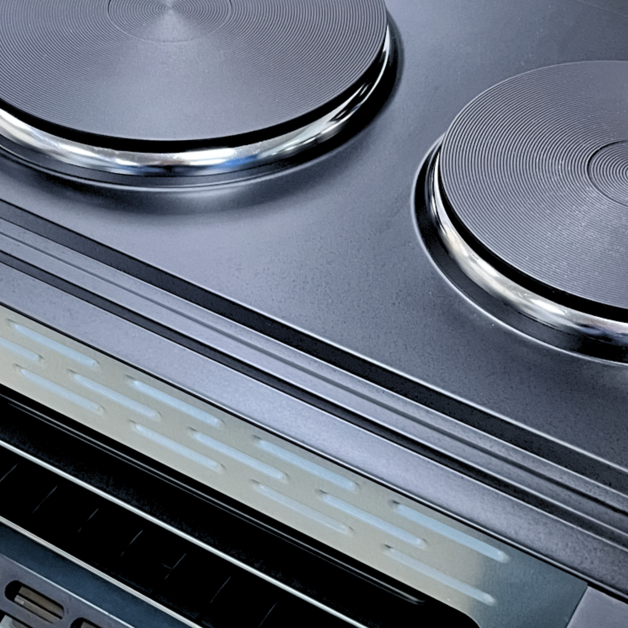 HB28HDB Electric Oven with Hotplate
