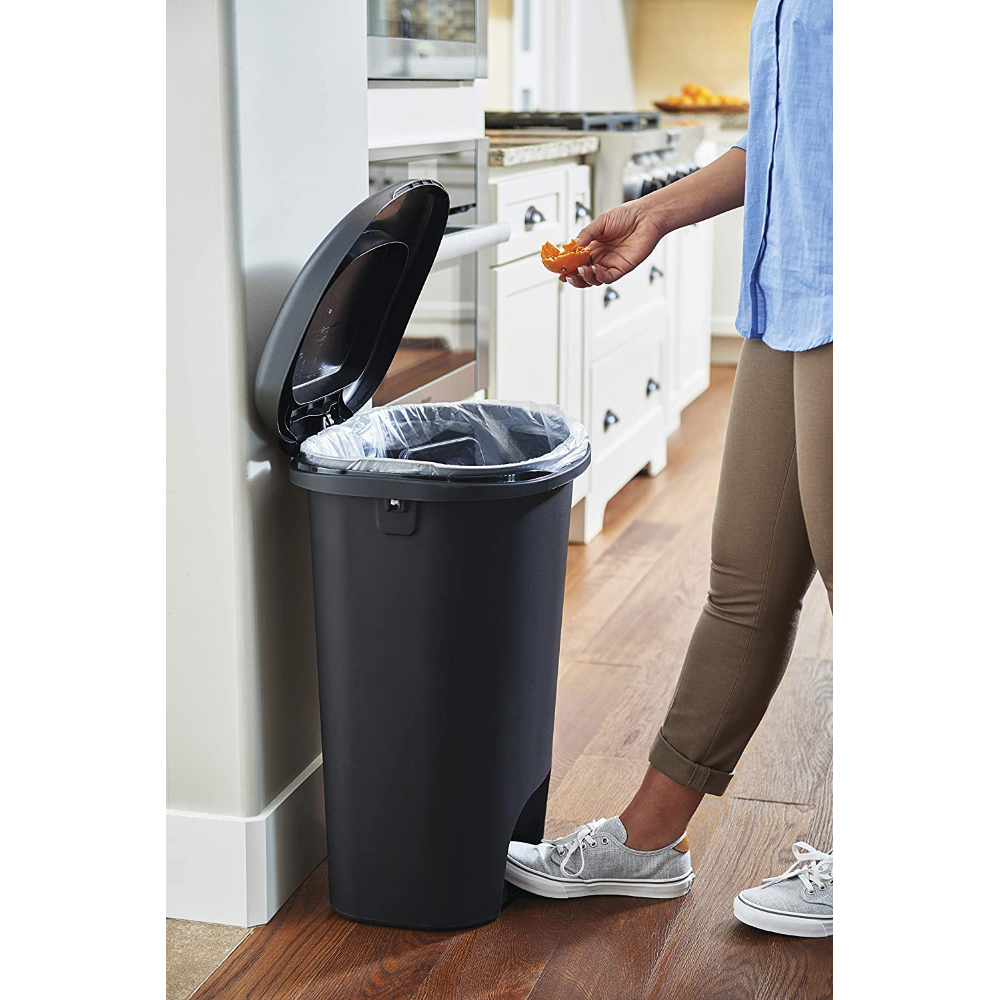 Rubbermaid Pedal Bin 49.2L with Stainless Steel Pedal