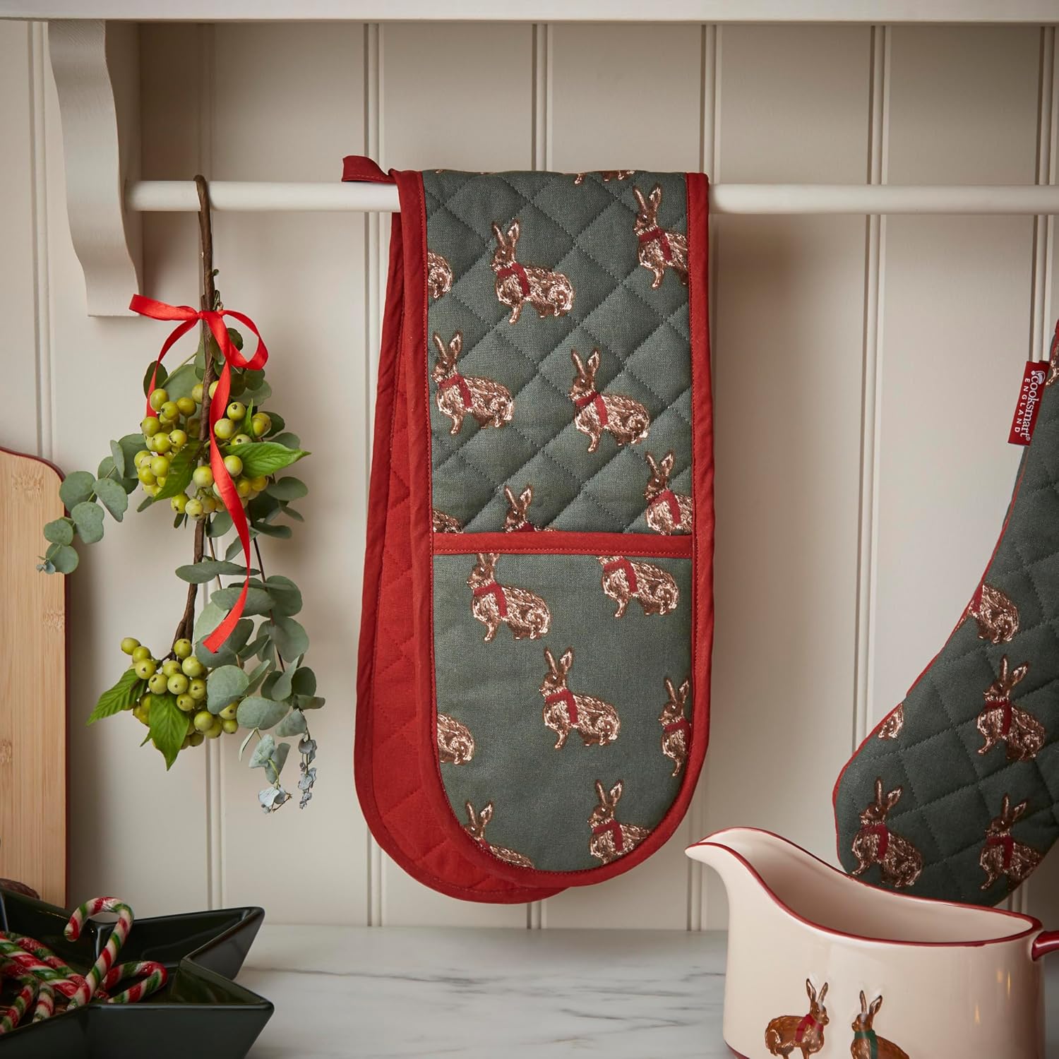 Cooksmart Heritage Hare Double Oven Glove